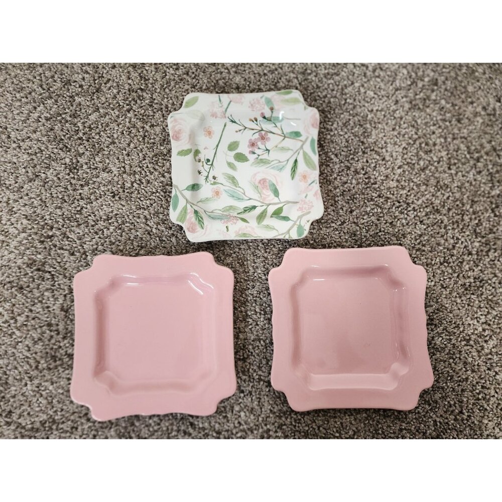 Sweet Laurel 3 ceramic plates, 2 pink 1 floral 6"